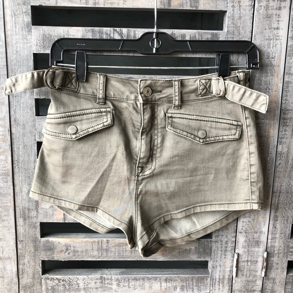 Urban outfitters olive short